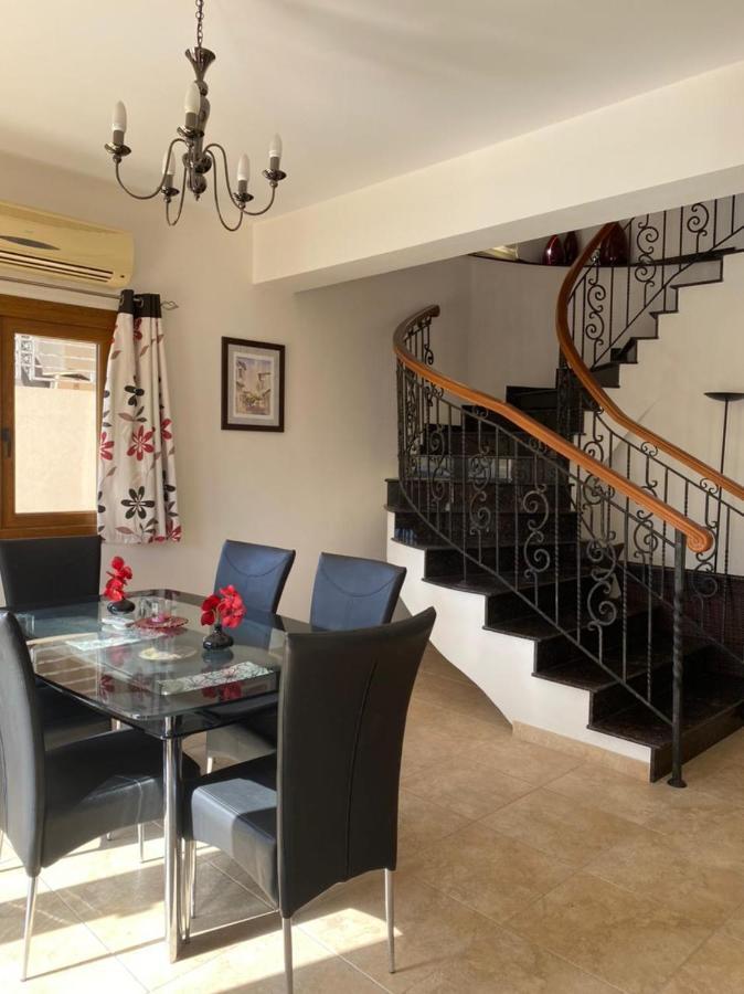 Villa Episkopi Villa, Luxury 4 Bedroom With Pool - Limassol
